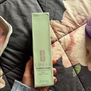 Clinique Moisture Surge Hydro-Infused Lotion - Mint Green